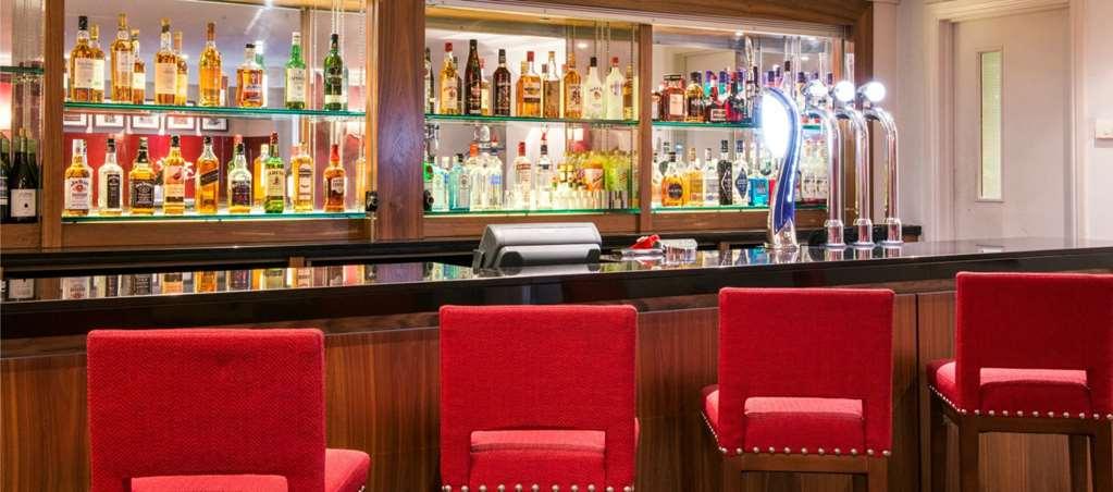 De Vere Horsley Estate East Horsley Restoran gambar